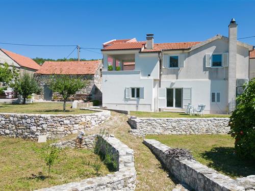 Holiday apartment - 4 persons -  - Kroz Varos - Omis - Podgrade - 21207 - Podgrade