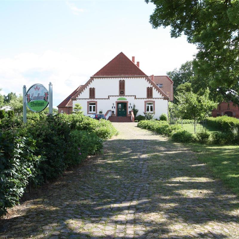 Sommerhus - 25 personer -  - Neuhaus - 19273