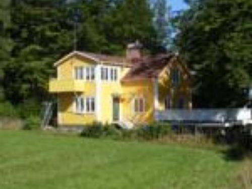 Holiday Home/Apartment - 5 persons -  - Stenbrohult Björkelund - 34371 - Diö
