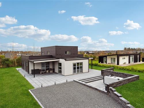 Sommerhus - 8 personer -  - Solbærvej - Skaven - 6880 - Tarm