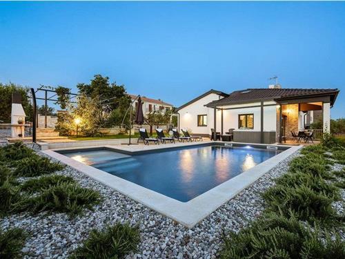 Sommerhus - 8 personer -  - Krancici - 52464 - Kastelir-Labinci