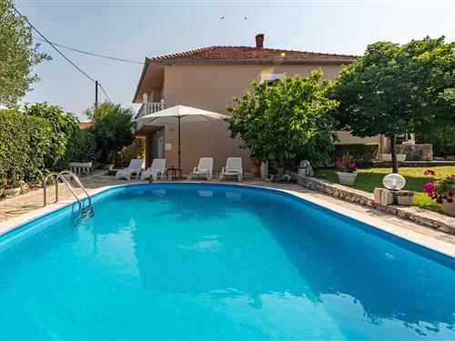 Feriehus / leilighet - 8 personer -  - Gosin put - Zadar-Lovinac - 23241 - Lovinac