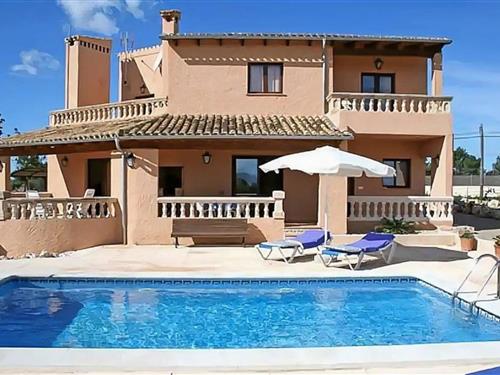 Holiday home - 8 persons -  - Carretera STA MARGALIDA-CAN PI - Petit Saraix, Santa Margalida - 07450 - Santa Margalida