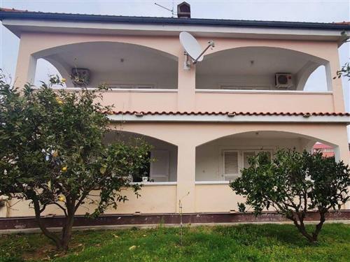 Holiday apartment - 4 persons -  - Lopar - 51281 - Lopar