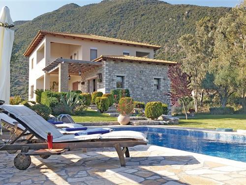 Sommerhus - 9 personer -  - Skaloma - 33056 - Skaloma Nafpaktos