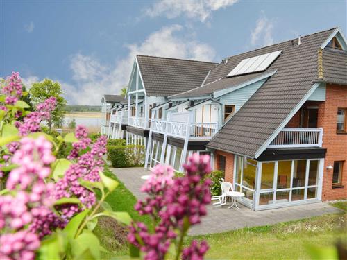 Feriecenter - 4 personer -  - Neuensien - 18586 - Sellin (Ostseebad)