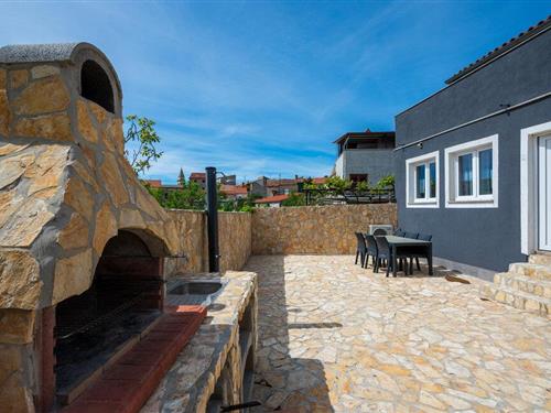 Holiday home - 8 persons -  - Dolinska ulica - 52215 - Vodnjan