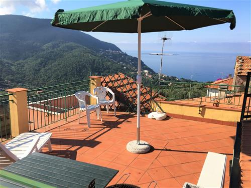 Holiday Home/Apartment - 5 persons -  - Moneglia - 16030