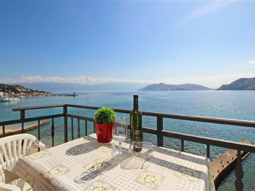 Holiday Home/Apartment - 2 persons -  - Zvonimirova - 51523 - Baška