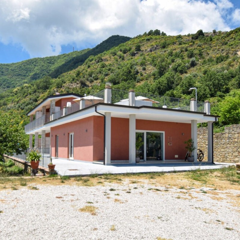 Sommerhus - 12 personer -  - Via Nicotera snc - 84070 - Frazione Guarrazzano