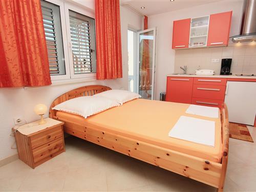 Semesterhus/Semesterlägenhet - 2 personer -  - Vodice - 22211 - Vodice