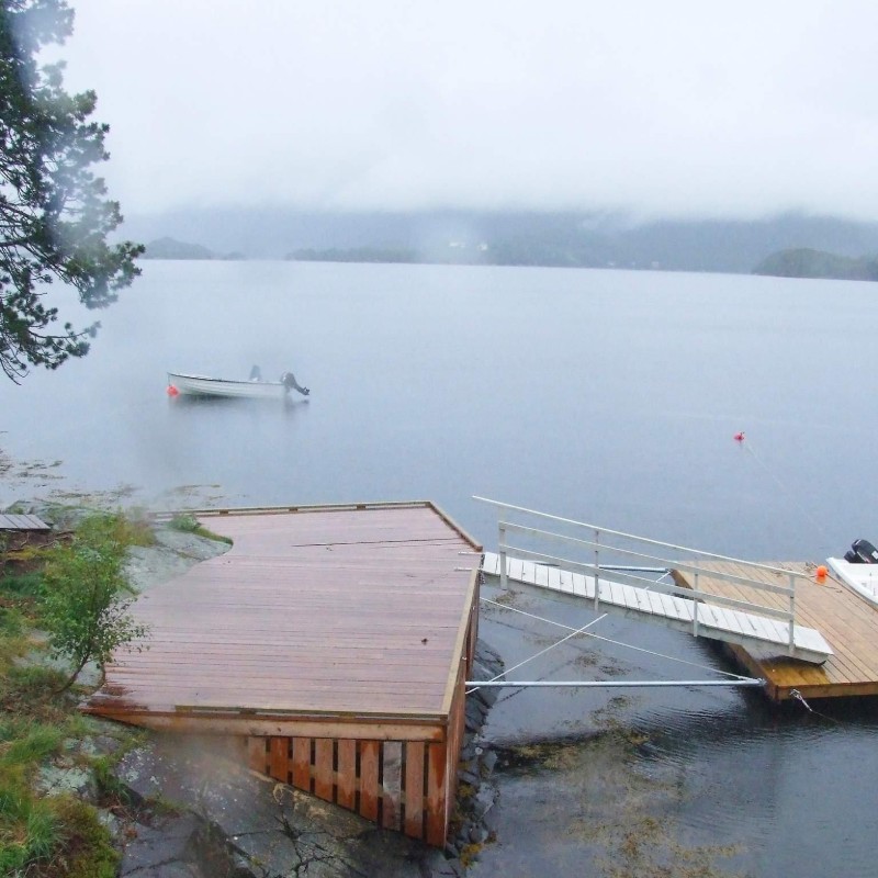  - 9 personer -  - Budaneset - Herøy (M.R.) - 6080 - Møre And Romsdal