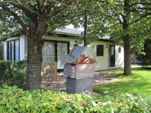 Holiday Home/Apartment - 5 persons -  - 5406VG - Uden