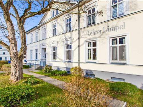 Sommerhus - 4 personer -  - 18551 - Glowe