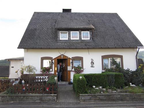 Holiday Home/Apartment - 5 persons -  - Oberstraße - 59955 - Winterberg/Züschen