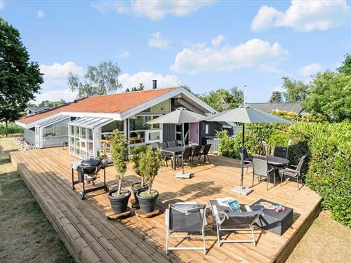 Holiday Home/Apartment - 8 persons -  - Fasanlunden - 7130 - Juelsminde