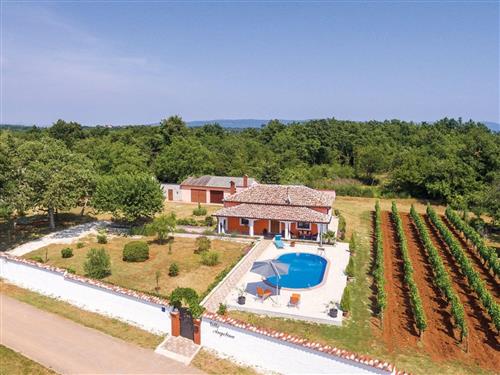 Holiday home - 6 persons -  - Pula/Marcana - 52206