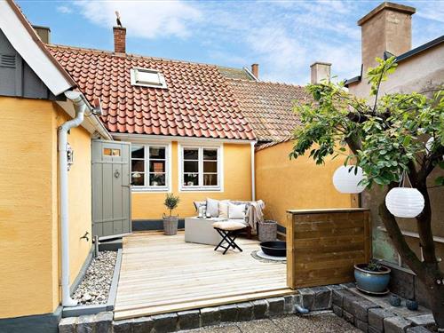 Holiday home - 4 persons -  - Skepparegatan - Simrishamn - 272 31 - Simrisham