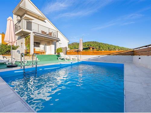 Feriehus - 8 personer -  - Novo Naselje - Sibenik-Bilice - 22000 - Bilice