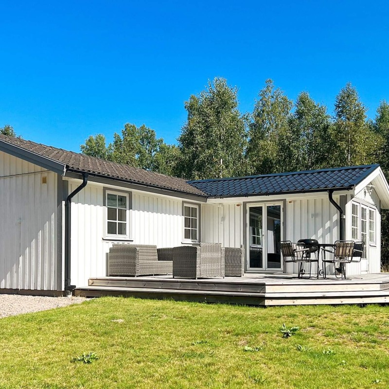  - 4 personer -  - Stenkullen, Skyarp - 51295 - Håcksvik