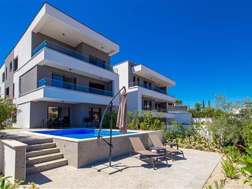 Holiday apartment - 8 persons -  - Rova - Krk-Malinska - 51511 - Malinska