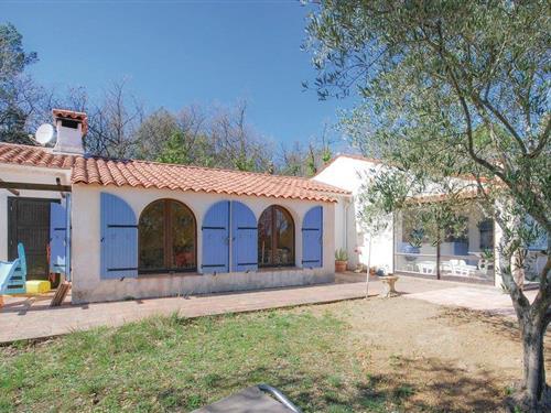 Holiday home - 8 persons -  - Chemin des Rouvières - 83600 - Bagnols En Foret