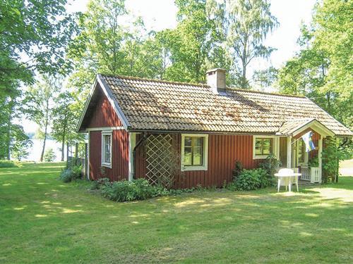 Holiday Home/Apartment - 6 persons -  - Kvänarp Fiskaregård - 341 52 - Lagan