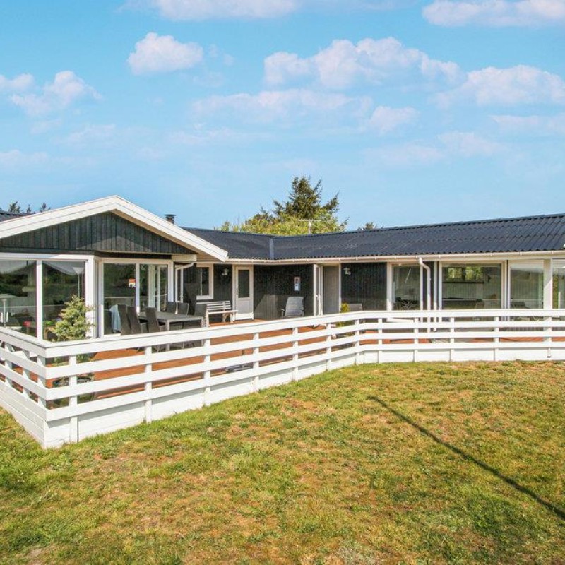 Sommerhus - 6 personer -  - Fyrmarken - Nr. Lyngvig - 6960 - Hvide Sande