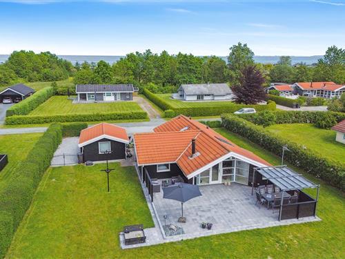 Holiday home - 8 persons -  - Vestparken - Hasmark - 5450 - Otterup