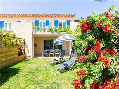 Holiday Home/Apartment - 6 persons -  - Les Issambres - 83380