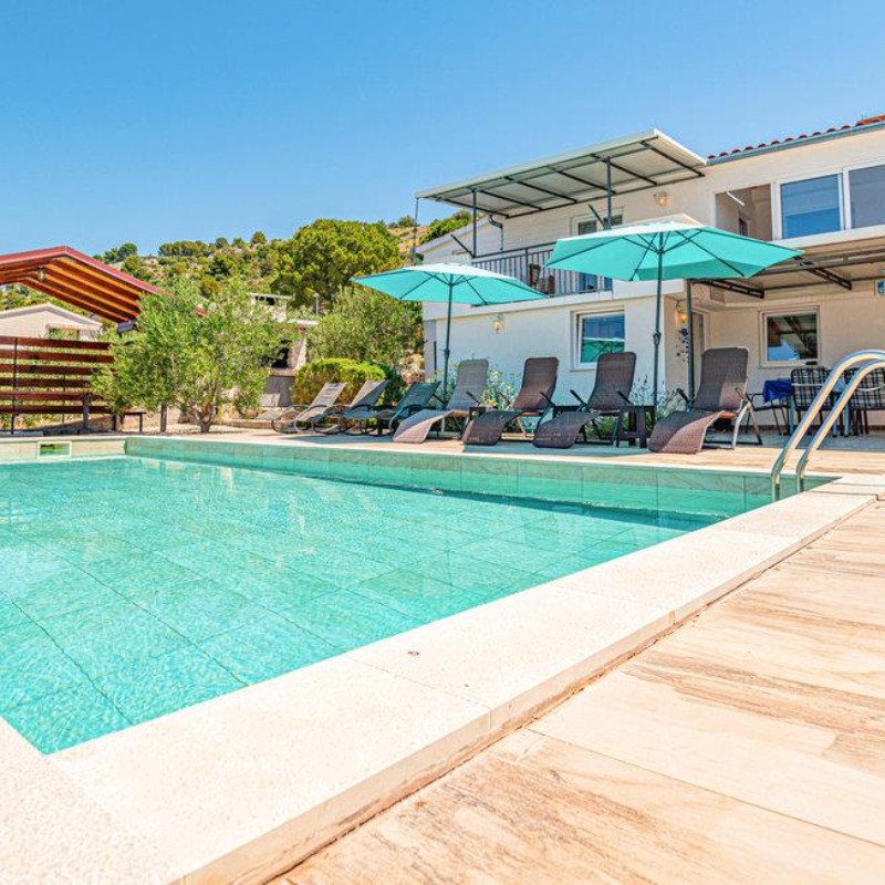 Sommerhus - 7 personer -  - Zatoglav - Rogoznica-Zatoglav - 22203 - Zatoglav