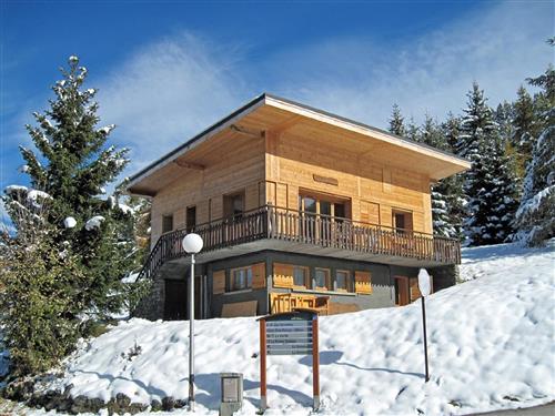 Holiday Home/Apartment - 12 persons -  - 73210 - Peisey-Nancroix