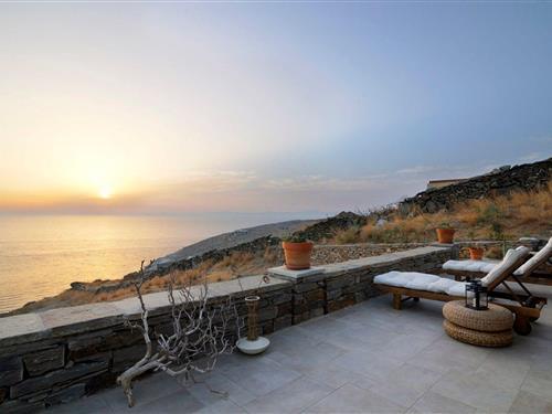 Sommerhus - 12 personer -  - Eparchiaki Odos Limaniou Korissias-Ormou Kampiou - 84002 - Kastellakia Bay