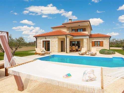 Ferienhaus - 6 Personen -  - Ulica 21 lipnja - Drnis-Kljuc - 22324 - Kljuc