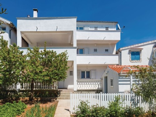 Holiday apartment - 6 persons -  - Licka - 22211 - Vodice