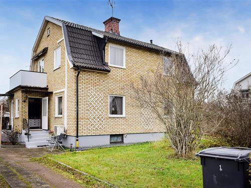 Feriehus / leilighet - 5 personer -  - Norra Kyrkogårdsgatan - 577 35 - Hultsfred