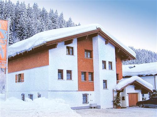 Holiday Home/Apartment - 10 persons -  - Klösterle - 6754 - Klösterle