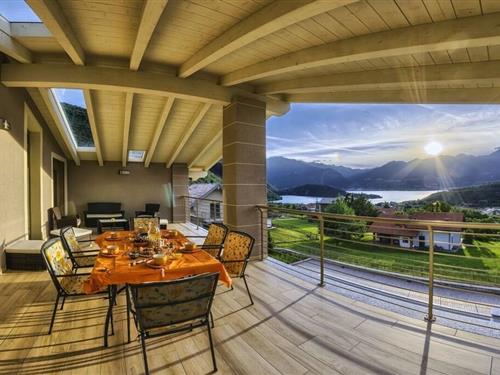 Sommerhus - 6 personer -  - 23823 - Colico