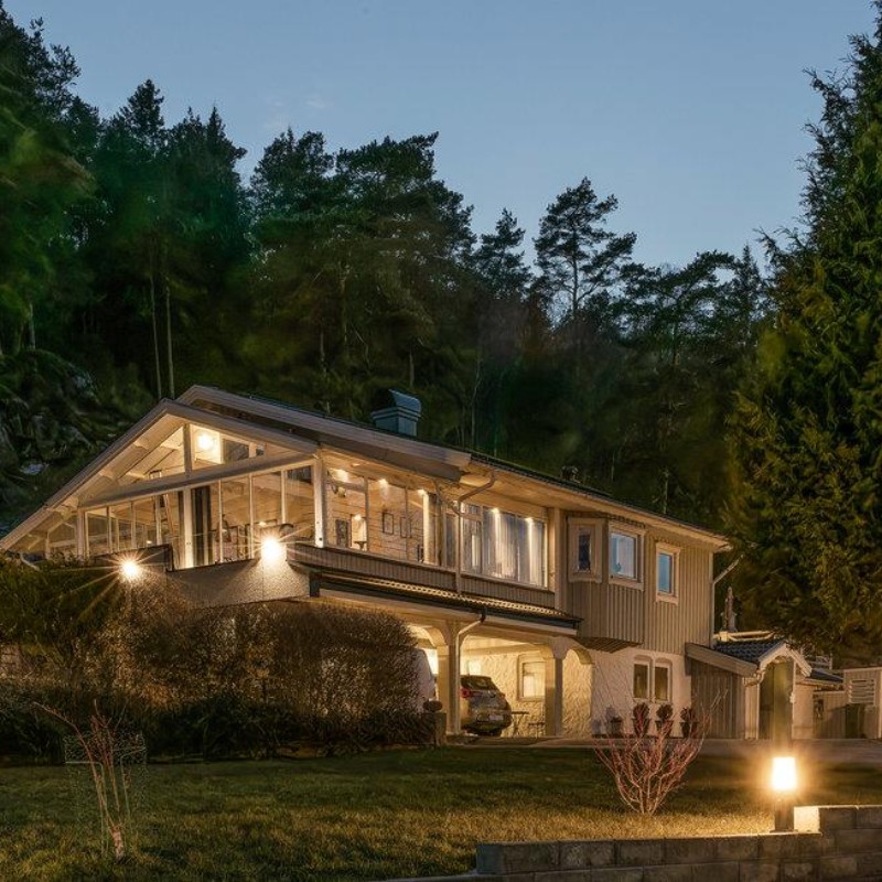 Sommerhus - 8 personer -  - Östra Lanesundsvägen - 451 98 - Uddevalla
