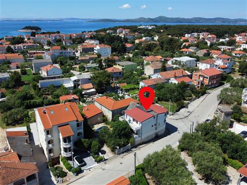 Holiday apartment - 4 persons -  - Bana Josipa Jelacica - 23211 - Pakostane