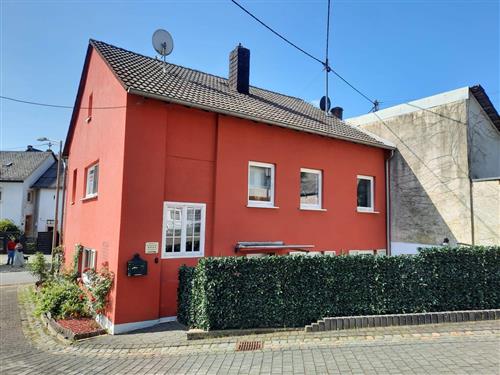 Sommerhus - 6 personer -  - Am Sauerbrunnen - 54550 - Daun / Steinborn