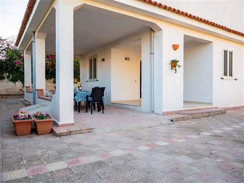 Ferienhaus - 6 Personen -  - Calabernardo - 96017