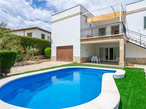 Holiday home - 12 persons -  - 07600 - Arenal