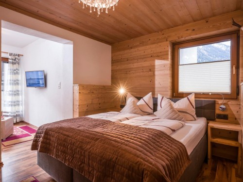 Holiday apartment - 5 persons -  - Dornau - 6292 - Finkenberg