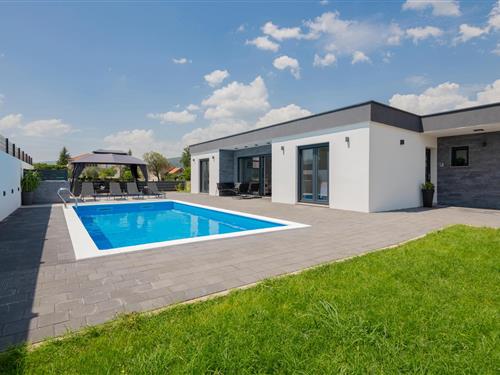 Holiday home - 8 persons -  - Hrvatskih branitelja - Makarska-Donji Prolozac - 21260 - Donji Prolozac