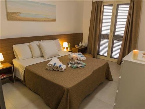 Semesterlägenhet - 6 personer -  - Cava D'aliga - 97010