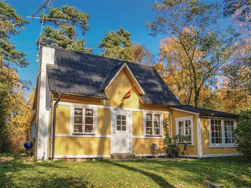 Holiday home - 8 persons -  - Patrullstigen - 271 60 - Ystad
