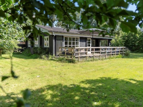 Sommerhus - 5 personer -  - Fyrremejsevej - Maarup - 8305 - Samsø