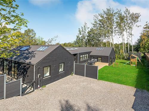 Sommerhus - 26 personer -  - Lindekrogen - Ordrup - 4540 - Fårevejle