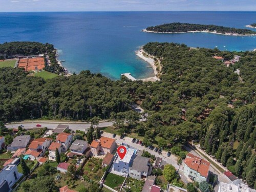 Holiday home - 8 persons -  - Uskocka - 52100 - Pula